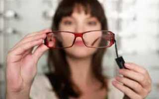 Ухудшение зрения с возрастом. Виды заболеваний ухудшающие зрение Ухудшение зрения не связанное с глазами